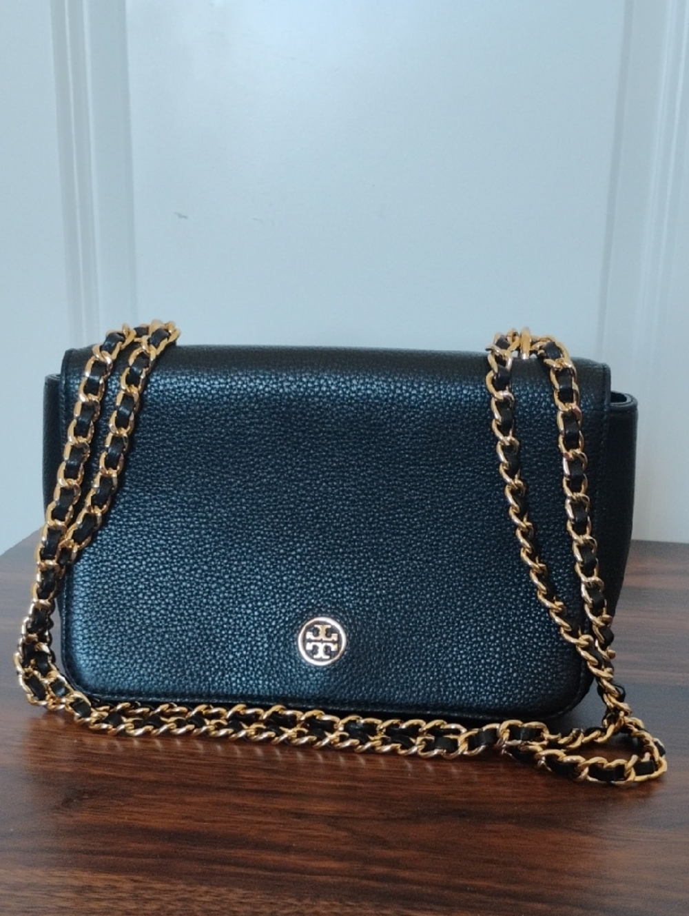 Tory Burch Black Pebbled Leather Shoulder Bag with Gold Chain Strap